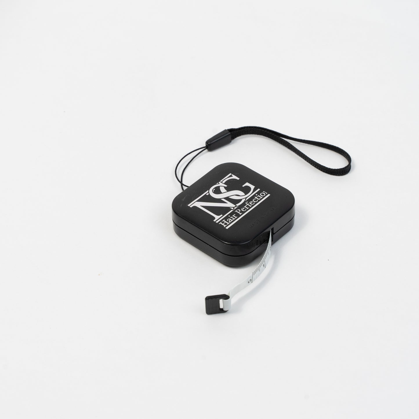 Professional-grade 16-foot tape measure with double-sided printing and magnetic hook